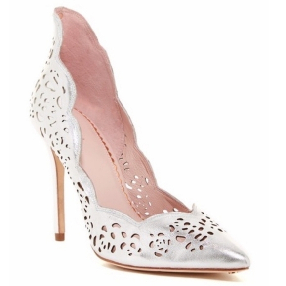 Ted Baker London Aulast Lace Cut Pointy Toe Stilletto Pumps size 40/9 - Picture 1 of 9